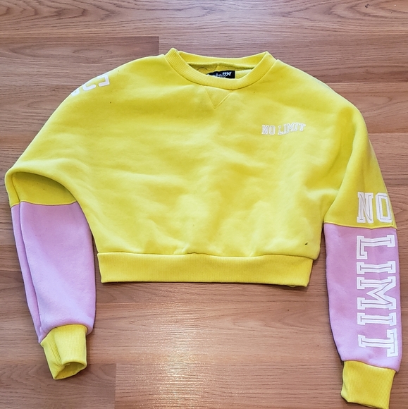 Winter Tops Multi-color - Picture 4 of 4